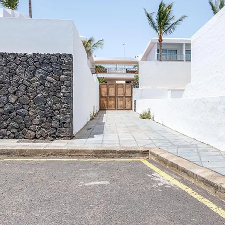 Aqua Vista *